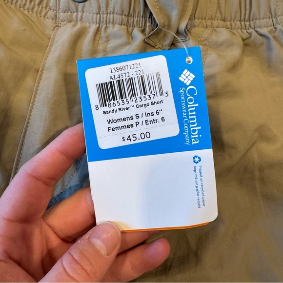 NWT - Columbia Women's Sandy River Cargo Shorts in Tusk - Picture 8 of 16